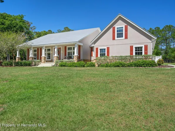 1560 Virginia Lee Cir, Brooksville, FL 34602