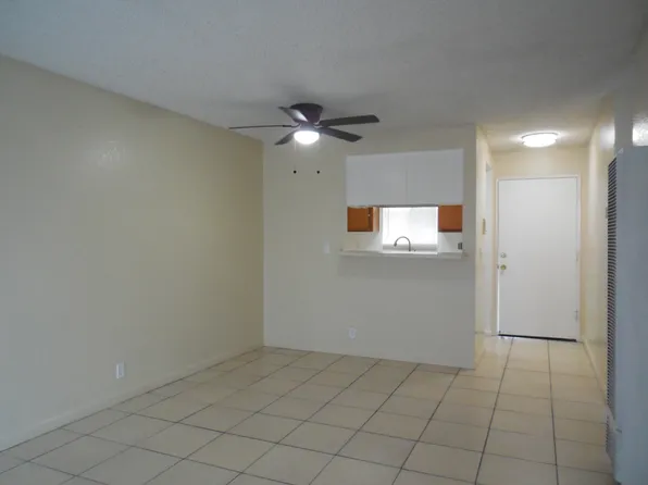 839 Gaviota Ave APT F, Long Beach, CA 90813