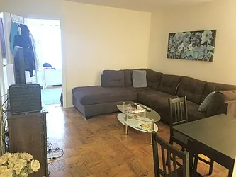 Rented by Manhattan Apartment Organization