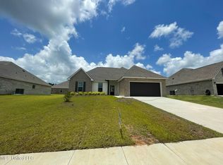 15361 High Point Dr, Gulfport, MS 39503