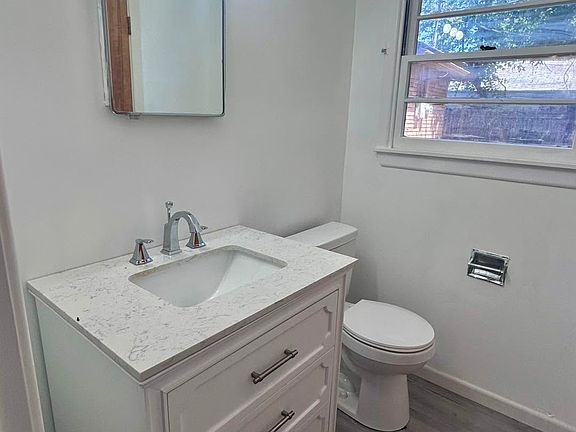 3rd image of 2841 San Miguel Dr