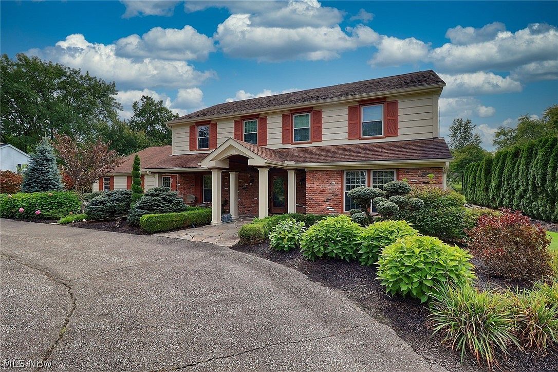 3535 Rolling Hills Dr, Pepper Pike, OH 44124 Zillow