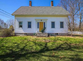 232 Prescott Rd, Manchester, ME 04351