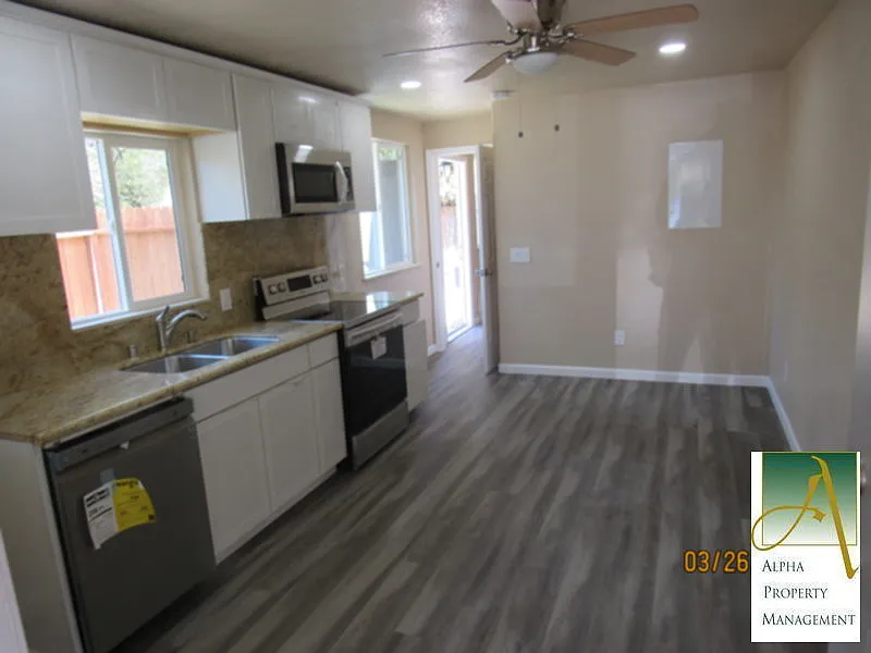 1 bed, 600 sqft, $1,100 — Photo 2