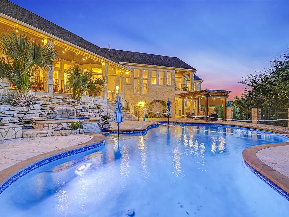 17110 Majestic Ridge Rd