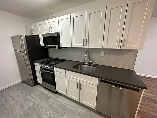 Rented by OvCo Realty | media 37