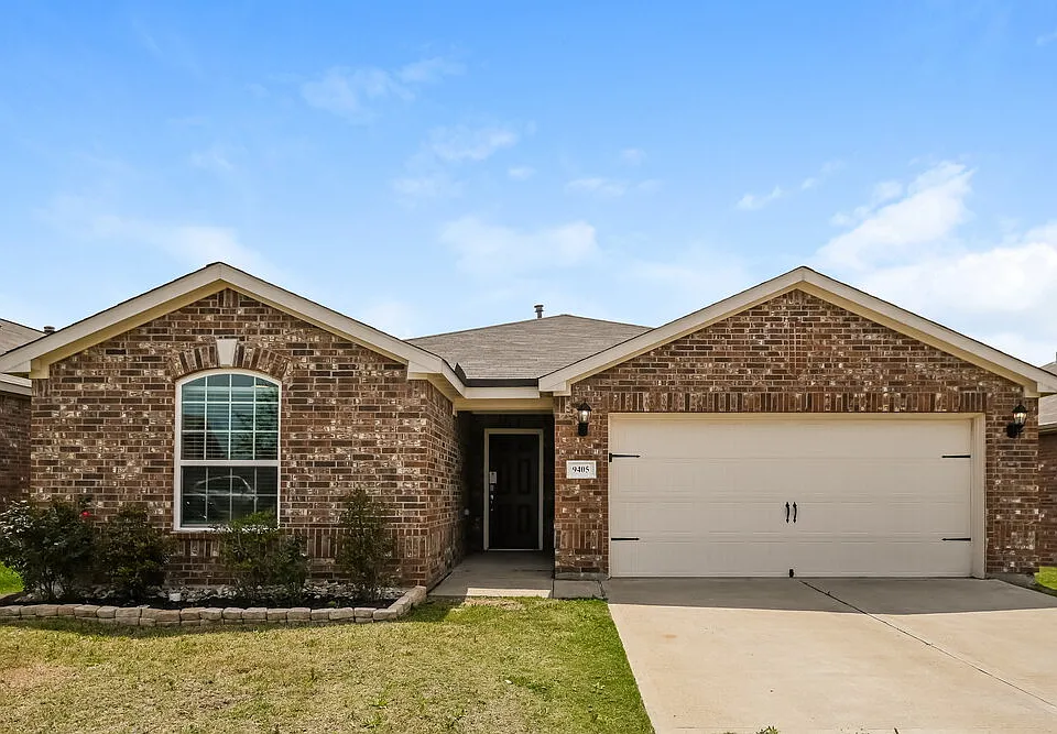9405 Plum Ct