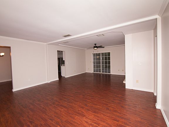 3rd image of 3263 Cormorant Dr