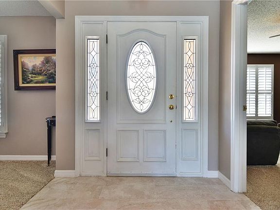 3rd image of 772 Silverwood Dr