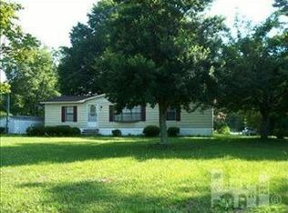 6325 Gordon Rd, Wilmington, NC 28411