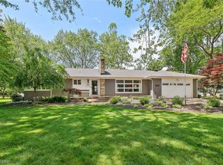 37250 Harlow Dr, Willoughby, OH 44094