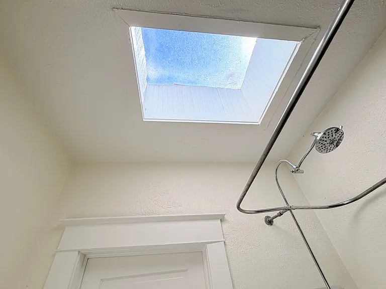 3300 Meade St — Photo 19