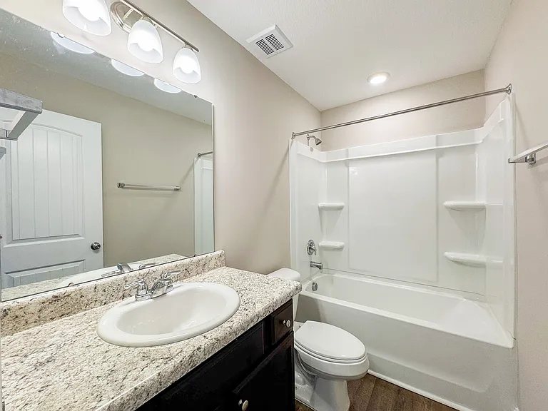 Wyngrove Apartments — Photo 69
