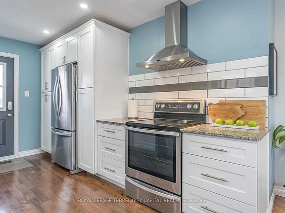 3rd image of 28 Brighton Rd