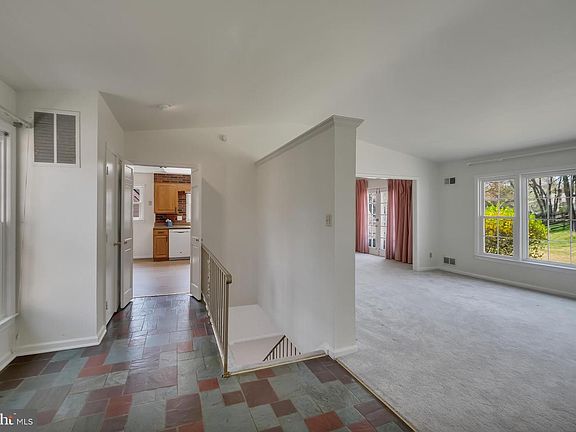 5th image of 14212 Rippling Brook Dr