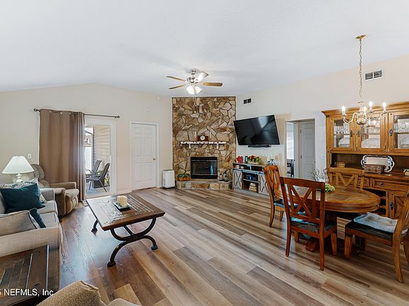 4th image of 9121 MOUNTAINTOP Court