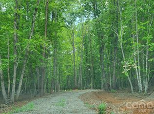 1056 Stephens Trail Rd, Sandy Ridge, NC 27046
