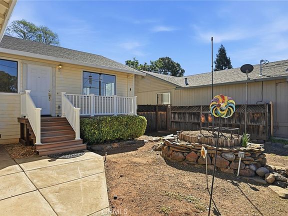 2nd image of 19176 Stonegate Rd