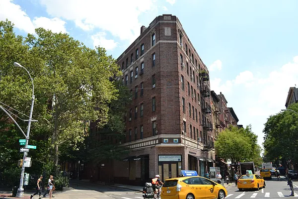 Rented by Halstead Real Estate | media 36