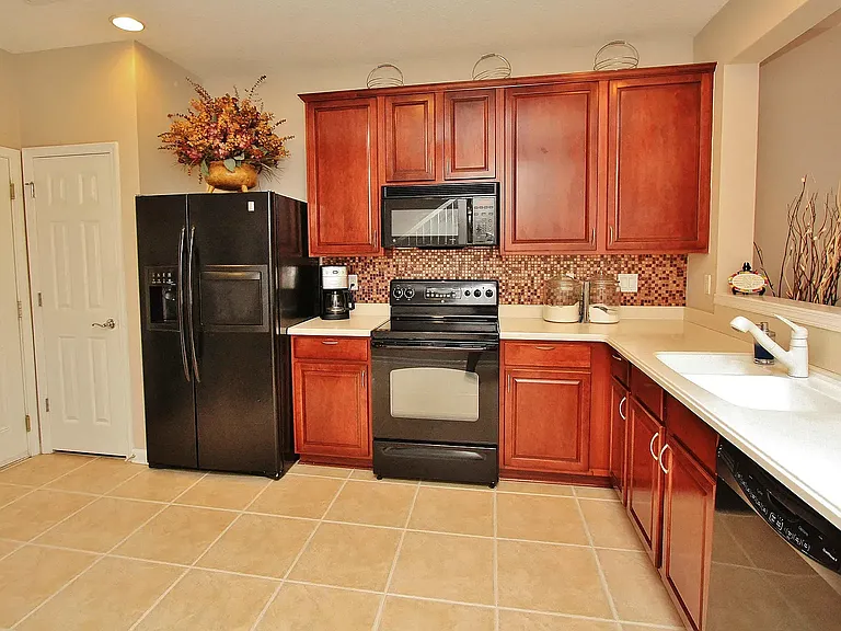 4132 Crownwood Dr — Photo 6