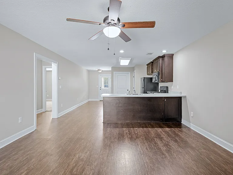 Tifton Apartments — Photo 5