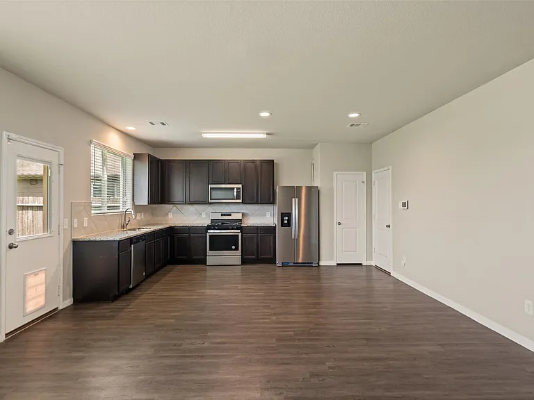 3580 Cannon Dr — Photo 5