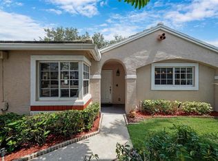 9800 NW 9th Ct, Plantation, FL 33324