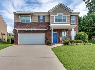 11605 Grove Hill Ln, Knoxville, TN 37932