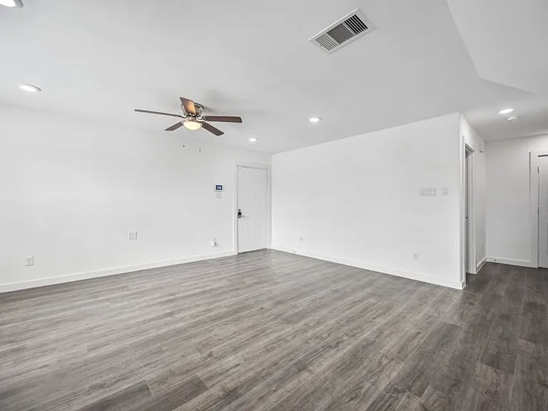 2320 Wavell St #B — Photo 19