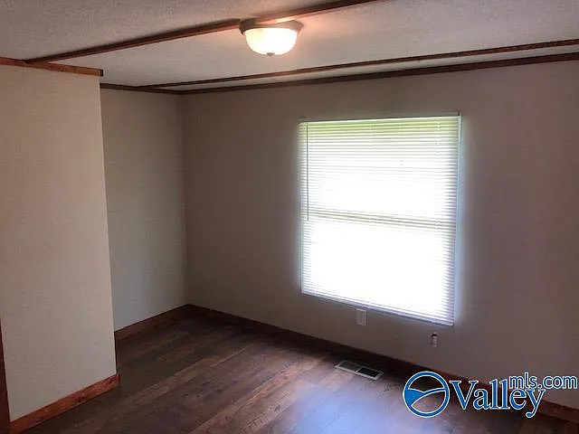 29761 3rd Ave E — Photo 3