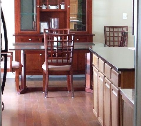 4th image of 16 Sherwood Ave