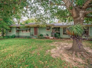 103 W Bingham Rd, White Oak, TX 75693