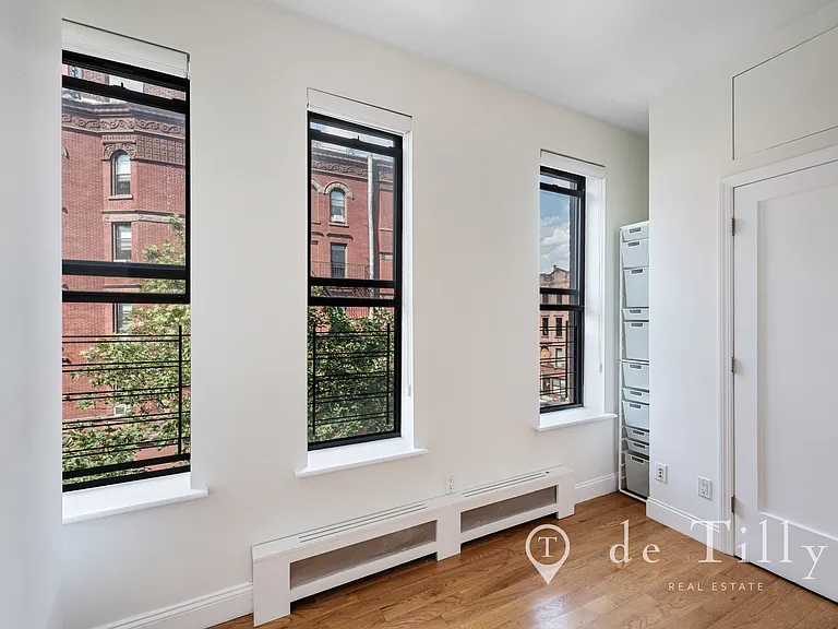 536 Henry St #3 — Photo 17