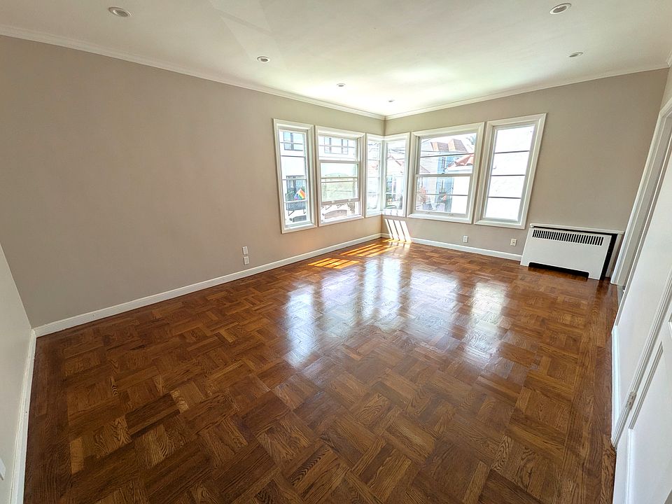 1st image of 3560 19th St APT 3