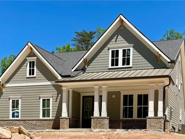 176 Cherokee Dr S, Waleska, GA 30183