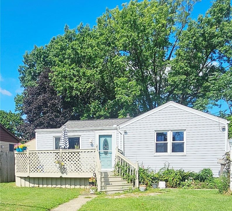 1st image of 2626 Archwood Pl