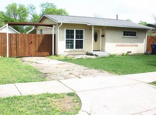 216 Seneca St, Garland, TX 75040
