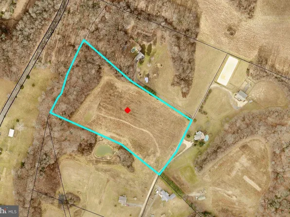 15226 Croom Rd, Brandywine, MD 20613