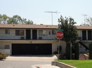 3682 15th St #B, Riverside, CA 92501