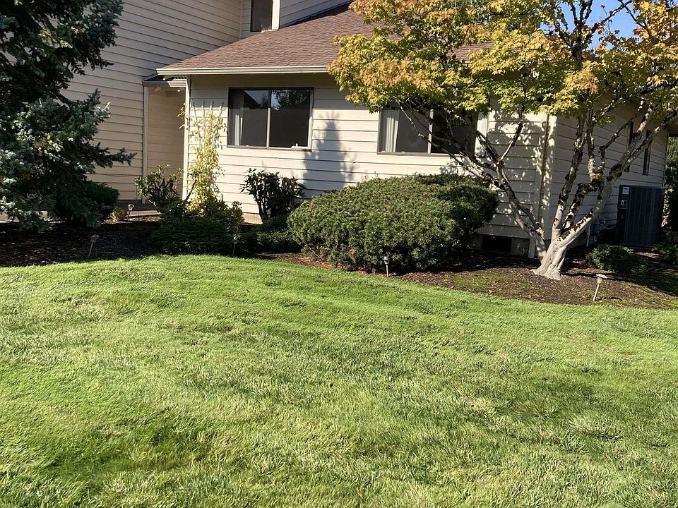 1st image of 2924 Cedarwood Ct SE