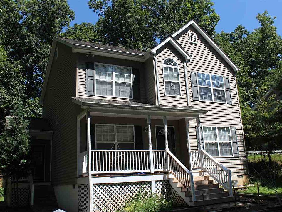 1st image of 49 Woodlawn Dr