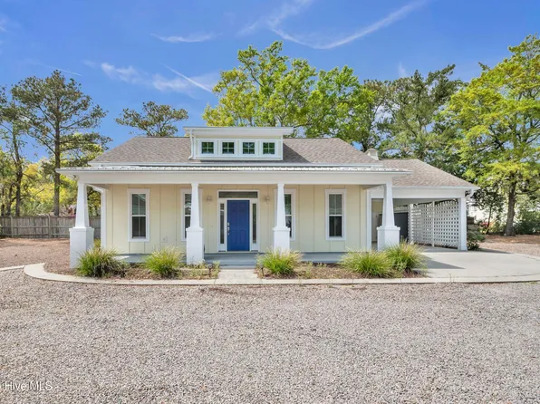 511 Spencer Farlow Drive, Carolina Beach, NC 28428