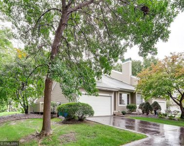 15700 25th Pl N Unit B, Plymouth, MN, 55447