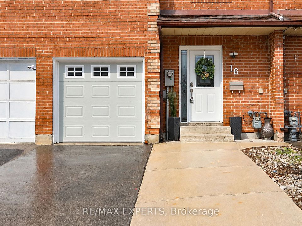 1st image of 16 Hetherington Pl