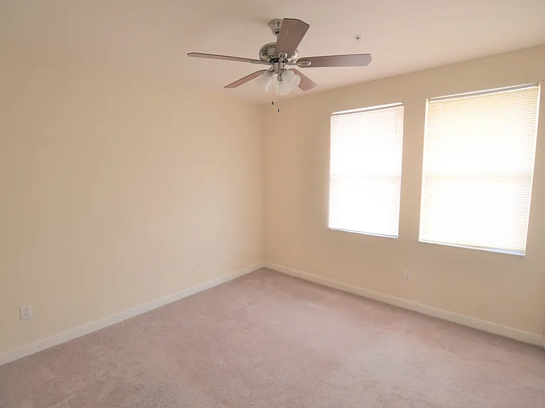690 Amador Ln #2 — Photo 27
