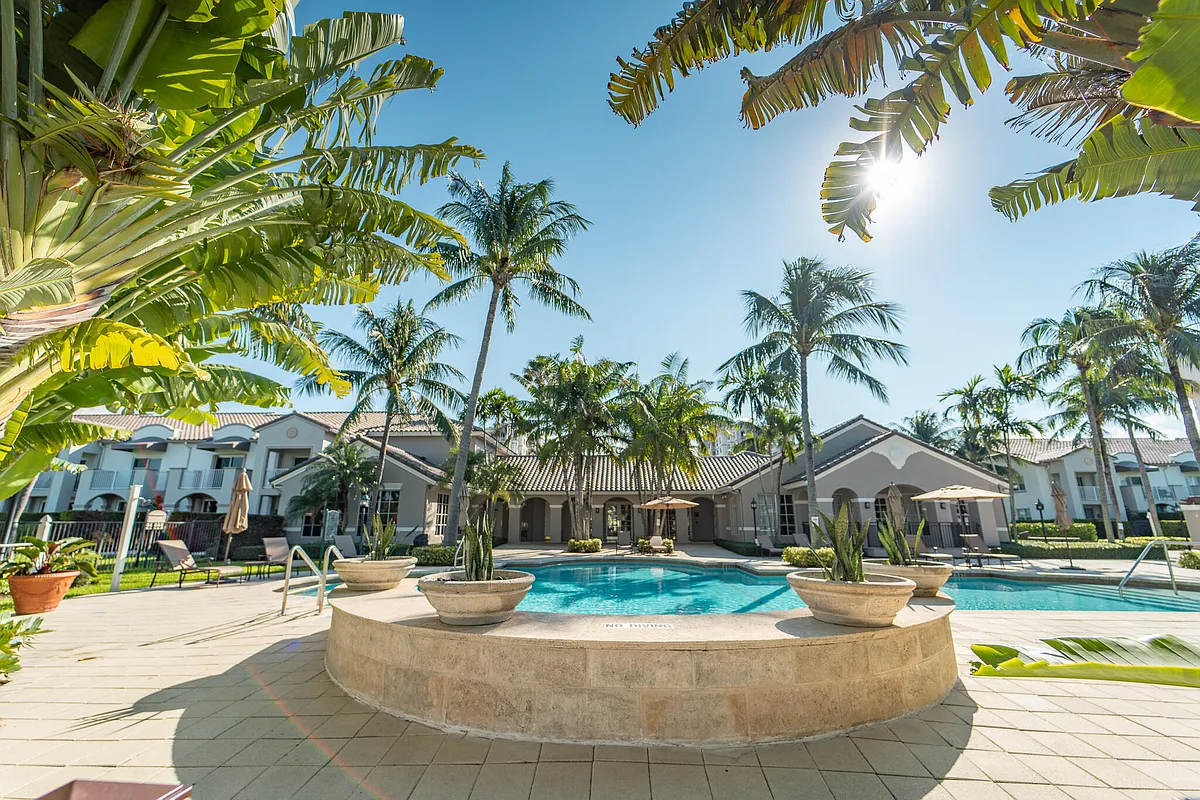 Building Photo - 3606 S Ocean Blvd #603