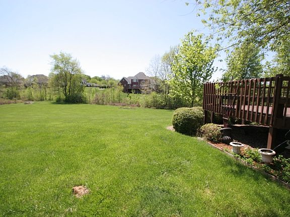 Over an acre of privacy!