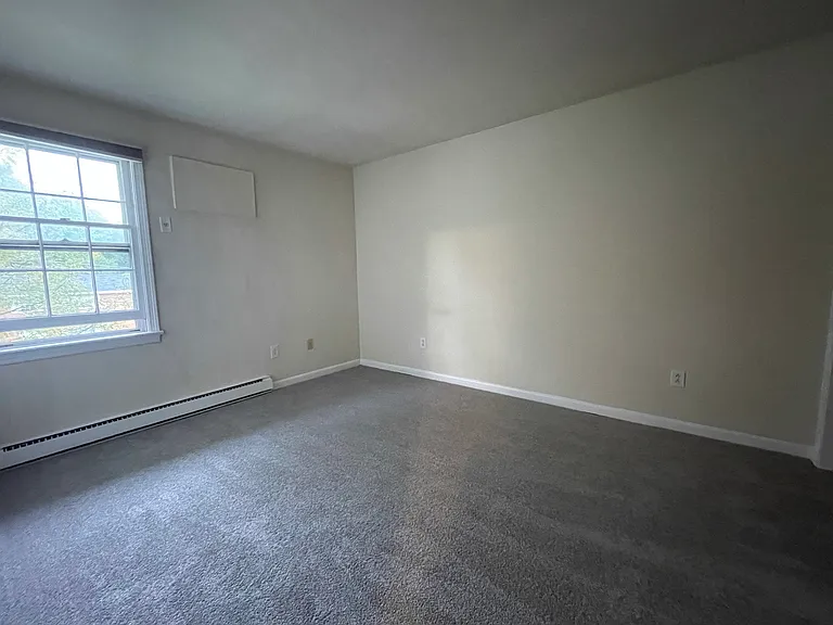 Bedroom 2 - View 2