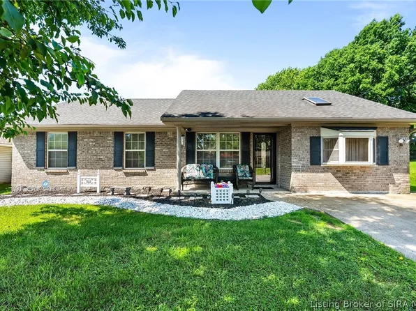 922 Presidential Place, Jeffersonville, IN 47130