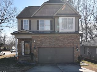 2701 Erinridge Rd, Raleigh, NC 27610